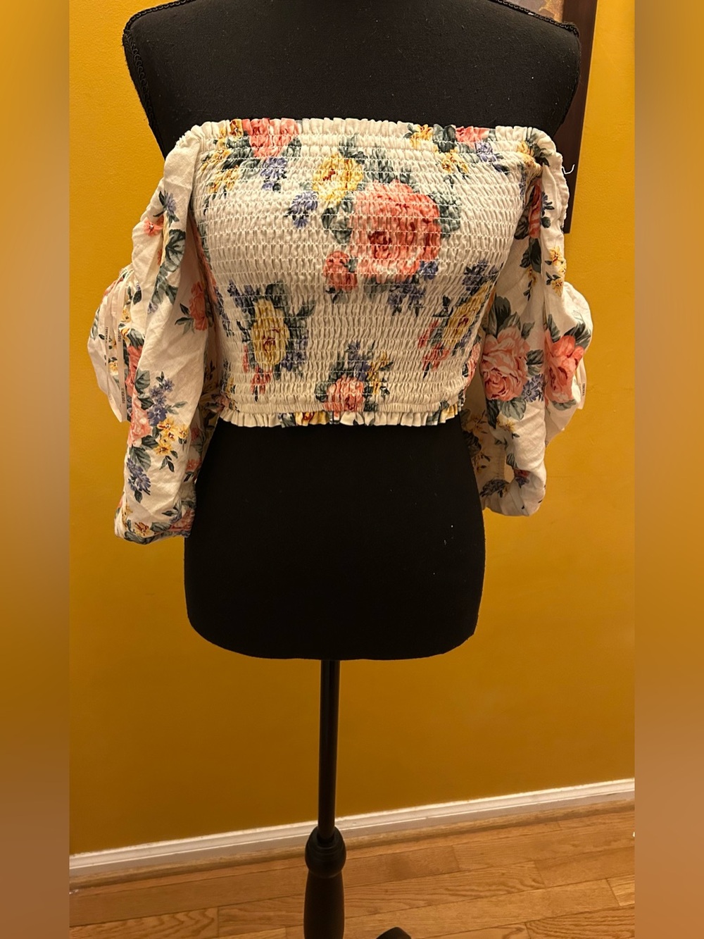 Forever 21 Boho Shabby Chic Cottage Core Floral Ruched Puff Off Shoulder Top L